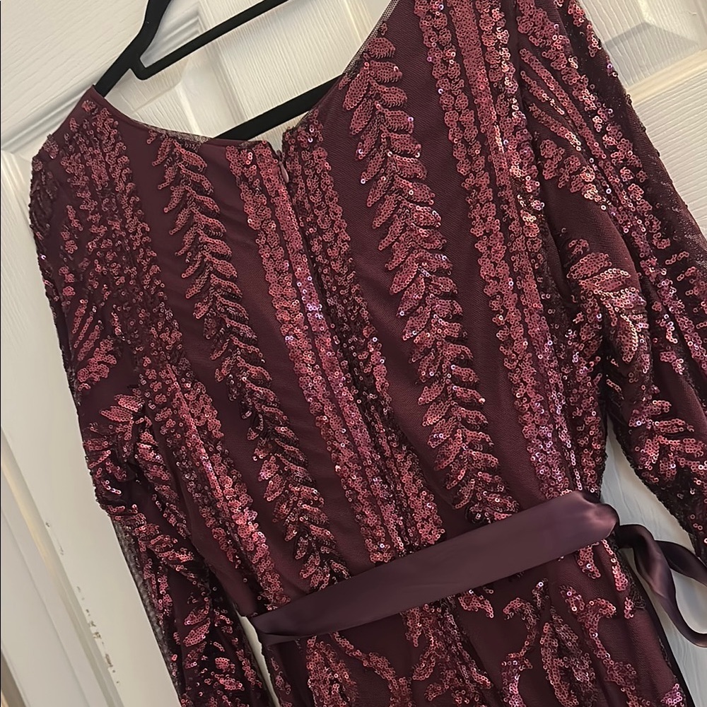 🥂Mother of the bride or groom elegant eggplant  Long Sleeve beaded Dress🥂 - Picture 5 of 7